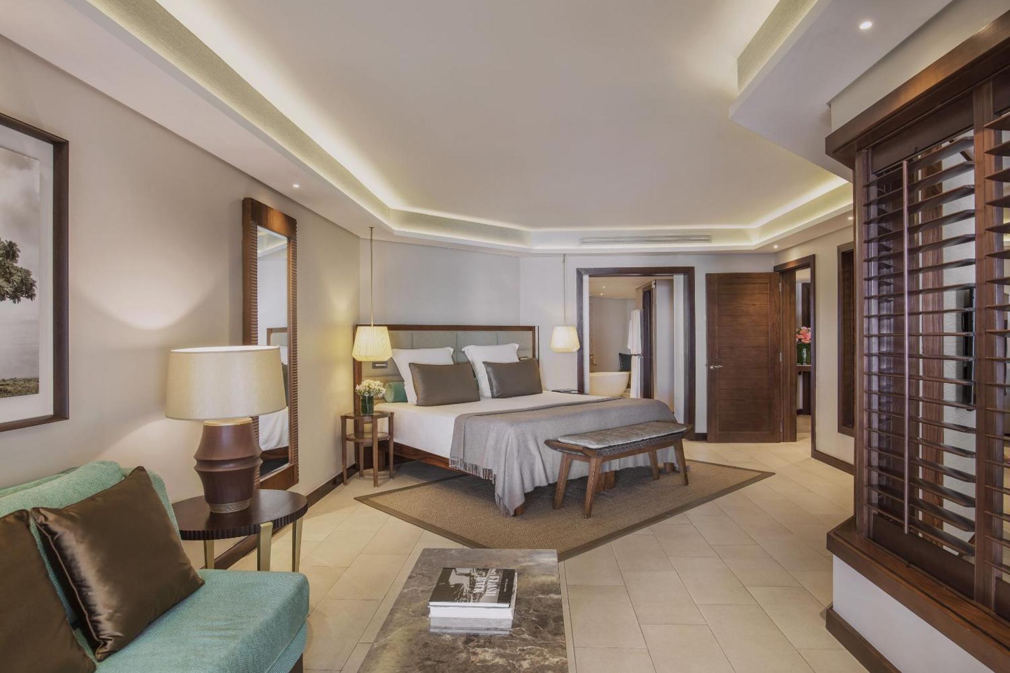 Royal Palm Beachcomber Luxury Grand Baie Esterno foto